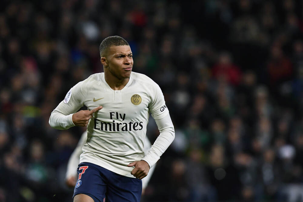 2025赛季定调，一级方程式六缸涡轮混动最后一季，可调尾翼退出赛场